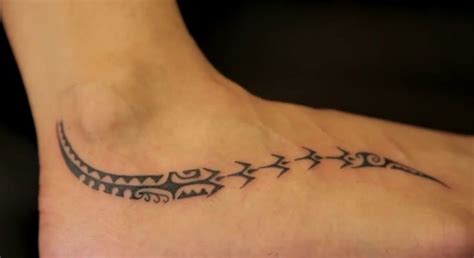 cook islands foot tattoo | Tribal foot tattoos, Petite tattoos, Island tattoo