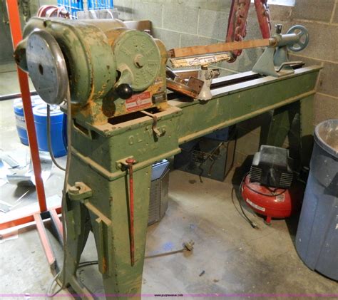 Oliver wood lathe in Hays, KS | Item W9028 sold | Purple Wave