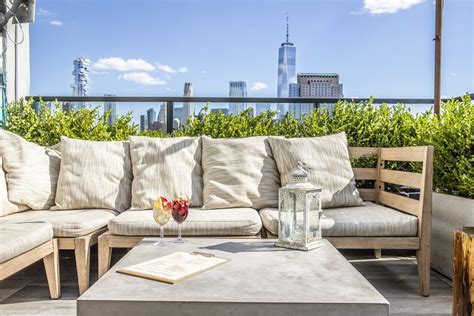 The Best Hotel Rooftop Bars in New York City | Jetsetter | Hotel ...