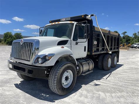 2017 International WorkStar 7400 Dump Truck For Sale, 24,000 Miles | Walton, KY | 6419 ...