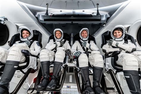 ★SMARTCLUB★ News : SpaceX’s Crew-3 Astronauts Recount Epic 6-Month Mission in Space - Tech Times