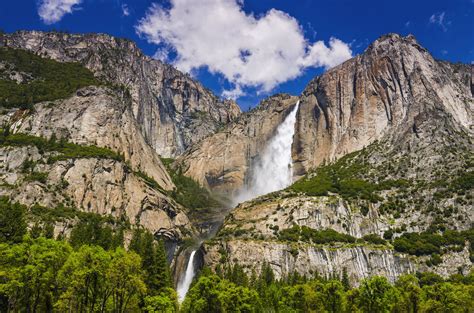 Yosemite Falls - Moonbow and Pictures from All Seasons