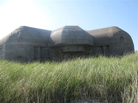 The Atlantic Wall | A World War Two era concrete bunker on a… | Flickr