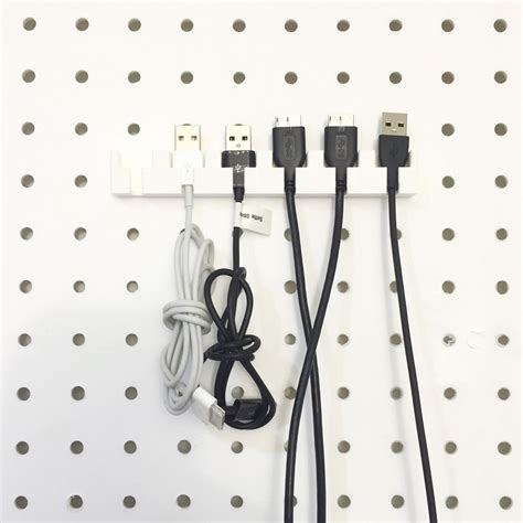 USB+Cable+Holder+(6+Cables)+for+Pegboard+by+futur3gentleman. | Cable holder, Peg board, Pegboard ...