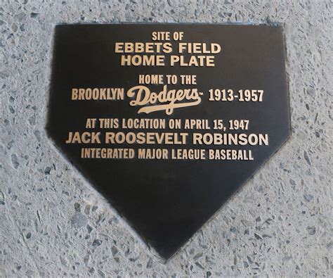 Jackie Robinson Commemorative Plaque | Masterwork Plaques