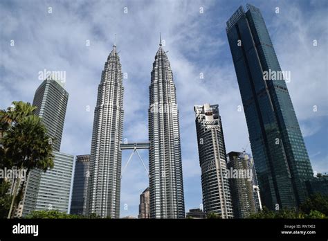 Petronas towers and Four Seasons hotel, Kuala Lumpur, Malaysia Stock Photo - Alamy