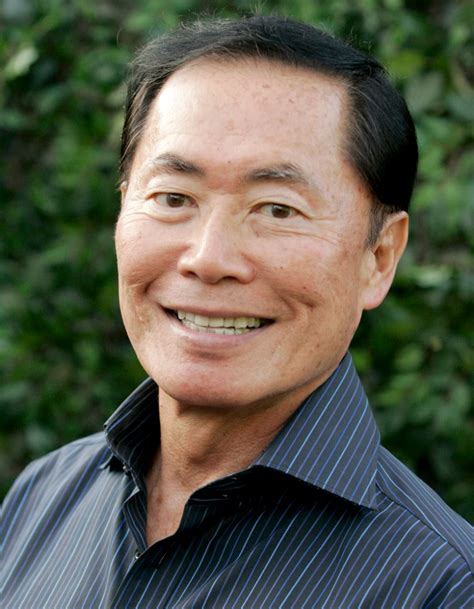 Mr. Sulu smacks down 'Twilight'