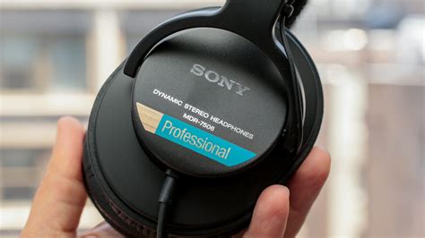 Sony MDR-7506 headphones review: Around since 1991 and still great - CNET