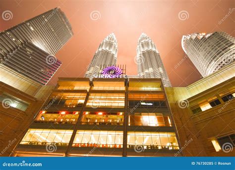 Petronas Twin Towers Night View. Editorial Image - Image of bright, high: 76730285