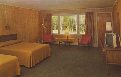 The Cardboard America Motel Archive: Ledge Rock Motel - Wilmington, New York