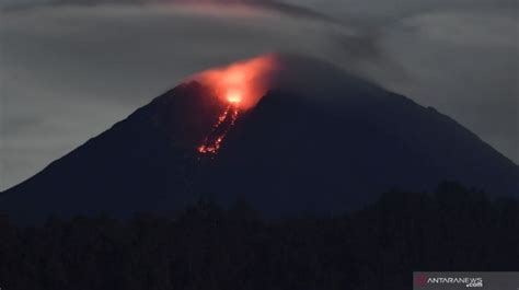 Cek Fakta: Video dan Foto Erupsi Gunung Semeru