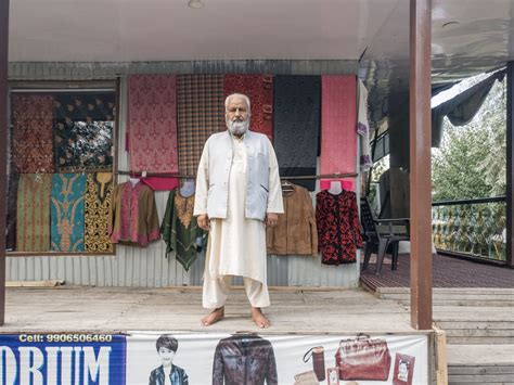 Rocking the boat in Srinagar’s Dal Lake