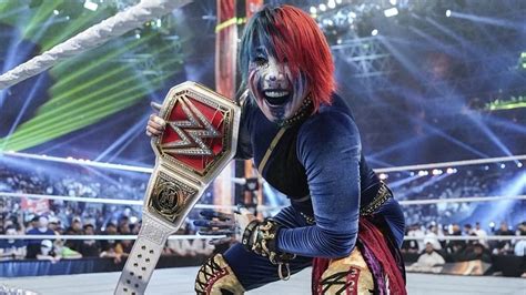 Former Champion set to return from hiatus and confront Asuka on WWE ...