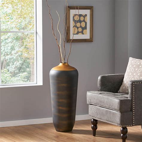 Extra Large Floor Vases Used In Model Homes