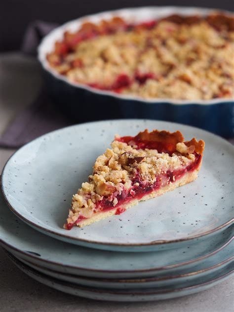 Blommetærte med lækker havre - mandel crumble | søde sager | Opskrift | Mad ideer, Madopskrifter ...