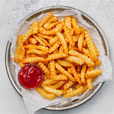 The Crispiest Air Fryer Frozen French Fries - Posh Journal