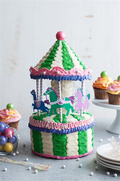 Carousel Cake ⋆ Handmade Charlotte