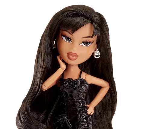 BRATZ X KYLIE JENNER FASHION DOLL - DAY