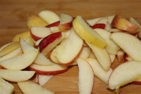 Sliced Apple Fruit Free Stock Photo - Public Domain Pictures