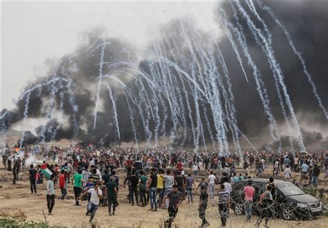 Israeli Forces Injure 17 Palestinians in Gaza Strip - World news - Tasnim News Agency