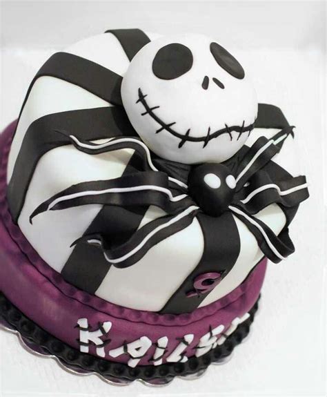 Jack Skellington cake | Nightmare before christmas cake, Christmas ...