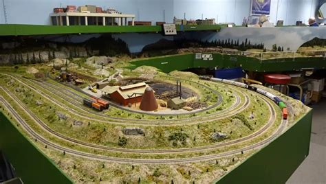 15 Amazing Model Train Layouts [WITH VIDEOS] - Toy Train Center