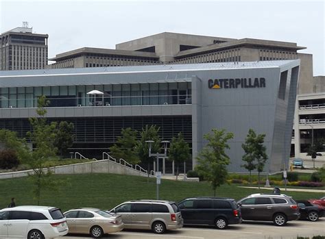 Caterpillar set to lay off 120 at East Peoria plant - Chronicle Media