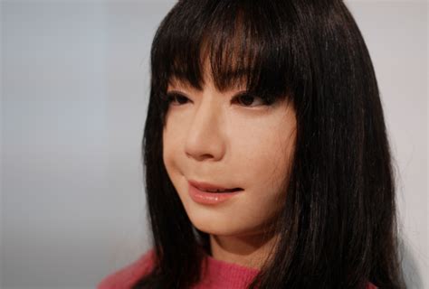 Erica Robot Holds Conversation - Robotsvoice