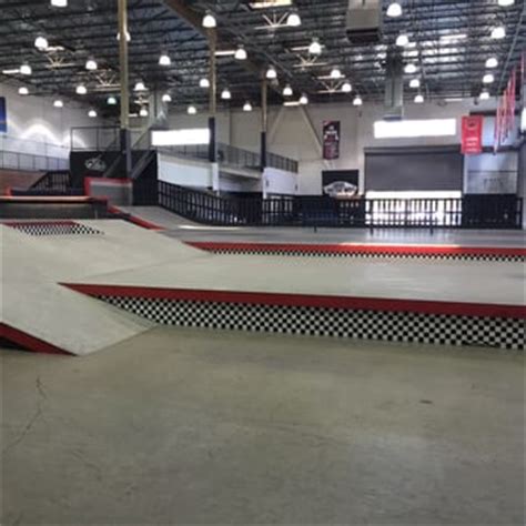 Vans Skate Park - 39 Photos & 25 Reviews - Skate Parks - 3 City Blvd W - Orange, CA - Yelp