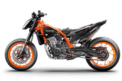 2020-ktm-890-duke-r-launch-price-specs-11 - BikesRepublic.com