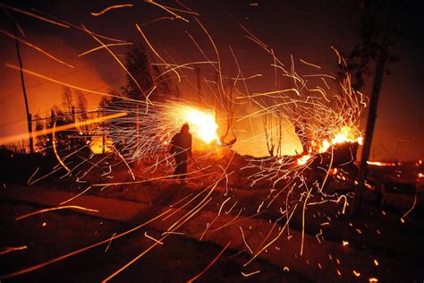 Forest Fire Rages in Chile Photos - ABC News