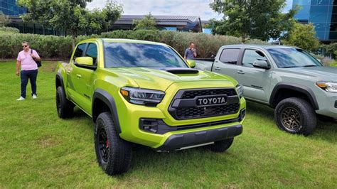 Toyota Lifts The 2022 Tacoma Twice, Offers Two Off-Road-Focused Trims (Live Pics) | Carscoops