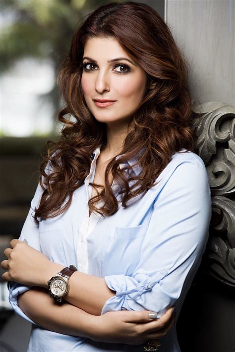 Twinkle khanna - lulifocus