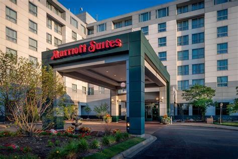 CHICAGO MARRIOTT SUITES DEERFIELD - Hotel Reviews, Photos, Rate Comparison - Tripadvisor