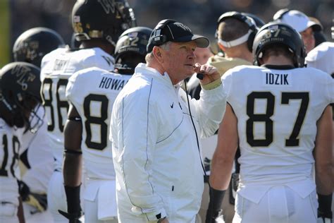 Wake Forest head coach Grobe resigns | NCAA.com