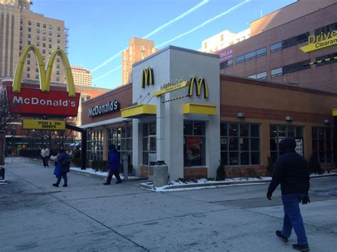 McDonald’s - 19 Photos & 63 Reviews - Fast Food - 10 E Chicago Ave ...