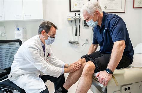 Get Knee Pain Treatment | Cleveland Clinic