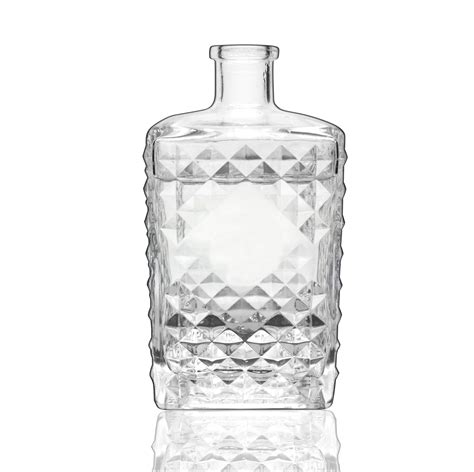 Clear Glass Bottles Wholesale 750ml Cork Top Gin Glass Liquor Bottles, High Quality 750ml glass ...