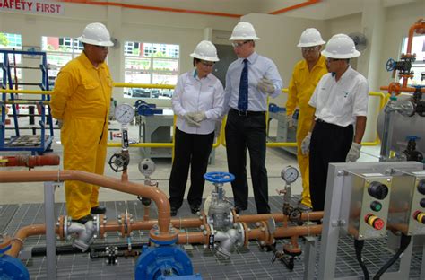 INSTEP Training as Technician in Oil and Gas Industry – Pendidikan Malaysia