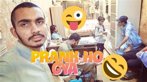 prank ho gya faraz ka sath #awaisbhaivlogs #vlog #vlogger #vlogs #prank ...