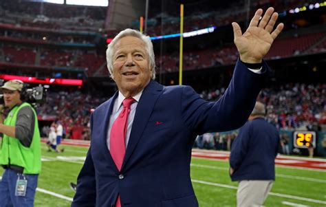 Robert Kraft Explains Why He Chose to Auction Off SBLI Ring For All In ...