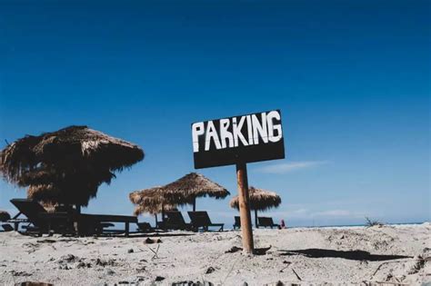 Clearwater Public Beach Parking Tips - Floridaing