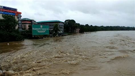 Kozhencherry bridge, heavy water, Pathanamthitta kerala flood 2018 - YouTube