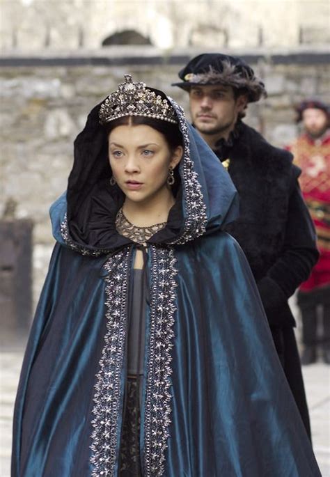 Anne Boleyn - The Tudors | Tudor costumes, Tudor fashion, Medieval dress