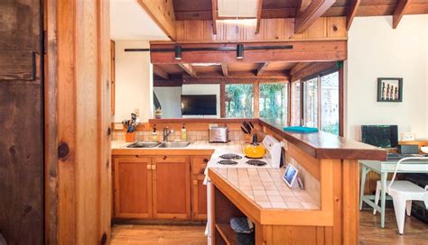 Wine Country to Coast Vacation Rentals - Tree Fort, Cabins, Guerneville ...