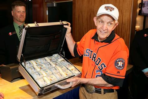 MLB News: MLB World Series: Mattress Mack wins largest legal payout in ...