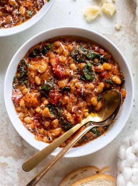 Tuscan Tomato Bread Soup - Tuscan Tomato Bean Soup with Kale