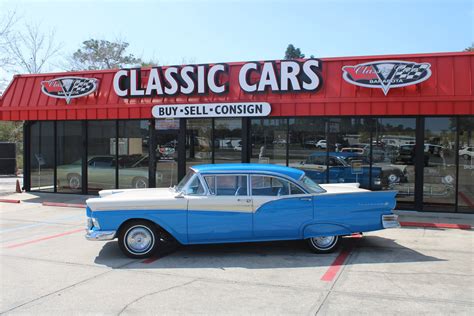 1957 Ford Fairlane | Classic & Collector Cars