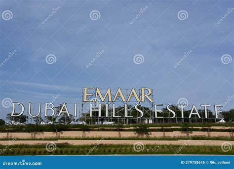 Emaar Tower And Others Tallest Skyscraper And Largest Fountain ...