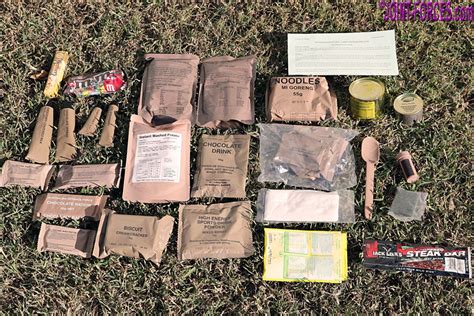 Camping Cooking Supplies MREs & Freeze-Dried Food australian ration ...